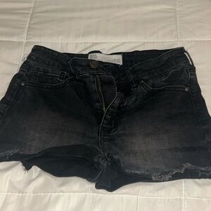 RSQ Black jean shorts 0